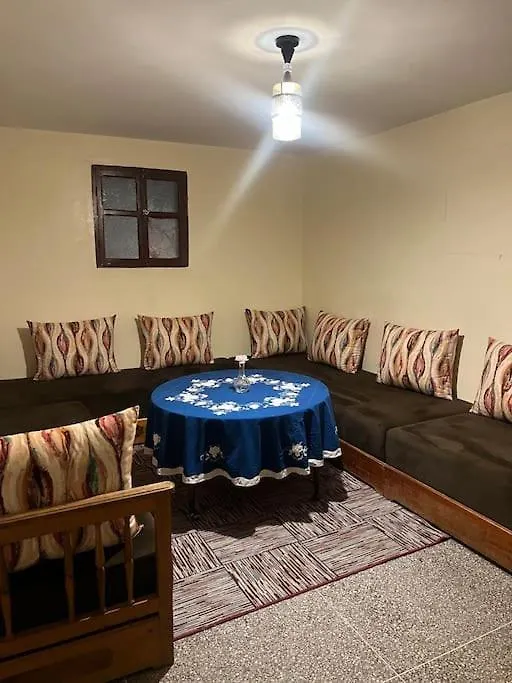 Appartement Au Centre En Face Du Souk Агадир